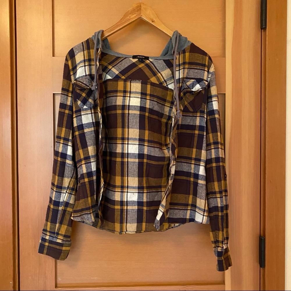 Hooded flannel top